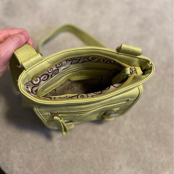 Green leather across body purse - Picture 2 of 2